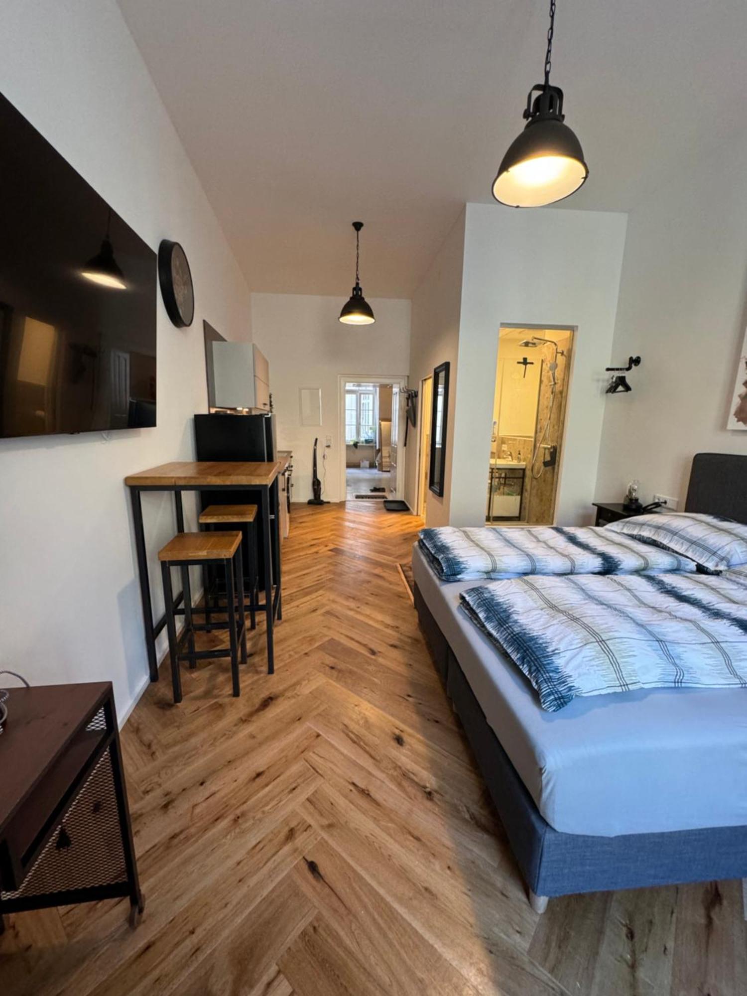 Industrial Apartment Schlossberg Linz Ngoại thất bức ảnh